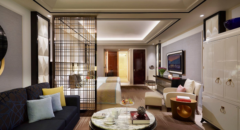 ピンクドルフィン